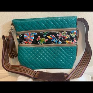 Consumes Large Crossbody